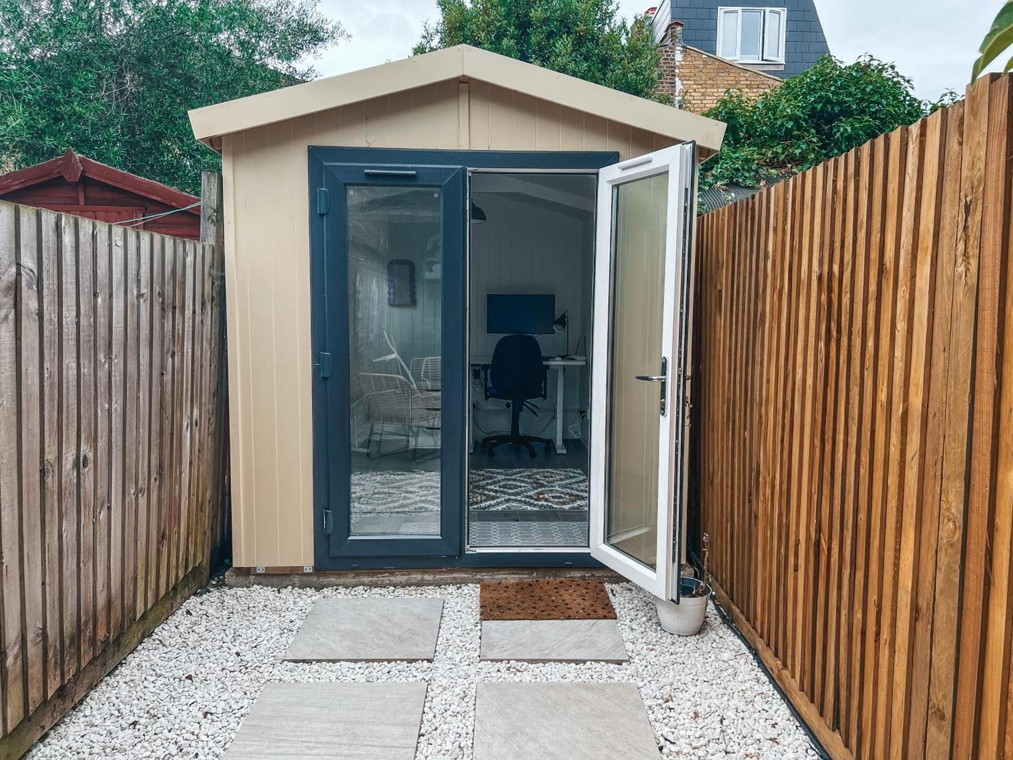 Gorgeous 3 Bed With Garden Office By Staybynumbers Londra